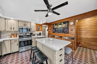 129 Belmohr St, Belleville, NJ 07109 - Photo 9