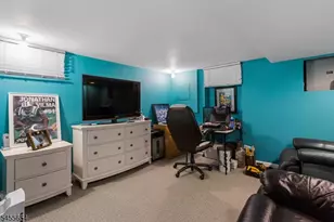 5 Corsi Rd, Bloomfield, NJ 07003 - Photo 17