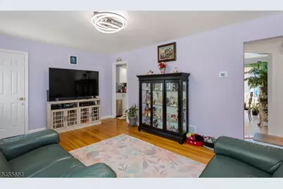 5 Corsi Rd, Bloomfield, NJ 07003 - Photo 5