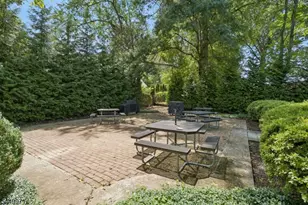 412 Morris Ave, Summit, NJ 07901 - Photo 29