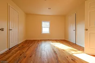 112 Chadwick Ave, Newark, NJ 07108 - Photo 1