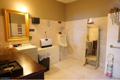 699-701 Frelinghuysen Ave, Newark, NJ 07114 - Photo 31