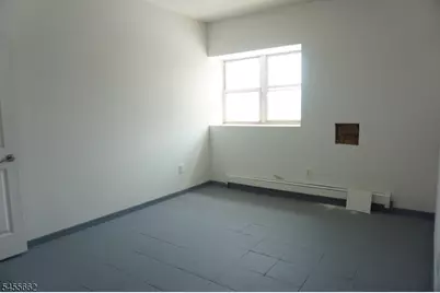 699-701 Frelinghuysen Ave, Newark, NJ 07114 - Photo 15
