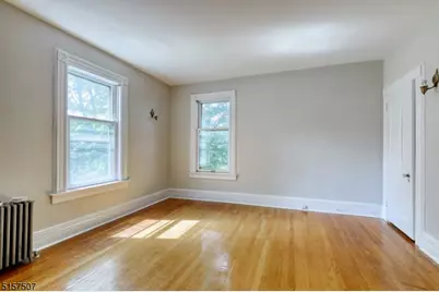 37 Livingston Ave, Roseland, NJ 07068 - Photo 13