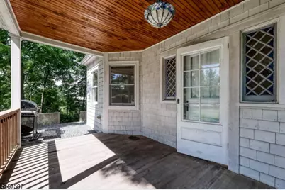 37 Livingston Ave, Roseland, NJ 07068 - Photo 3