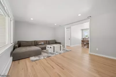 105 Parsippany Rd, Hanover Township, NJ 07981 - Photo 7