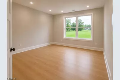 6 Scharg Ct, Clifton, NJ 07013 - Photo 13