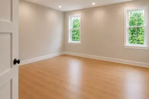 6 Scharg Ct, Clifton, NJ 07013 - Photo 17