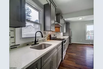 37 William St #1, East Orange, NJ 07017 - Photo 11