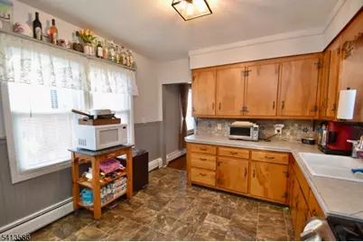 406 Morsetown Rd, West Milford, NJ 07480 - Photo 9