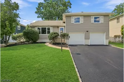 656 Winchester Ave, Union Township, NJ 07083 - Photo 1