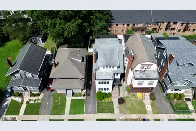 285 N Maple Ave, East Orange, NJ 07017 - Photo 11