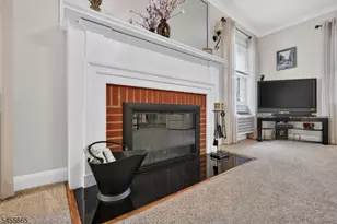 957 Arnet Ave, Union Township, NJ 07083 - Photo 7