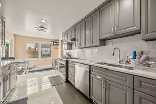 109 Maple Hill Rd, Clifton, NJ 07013 - Photo 9