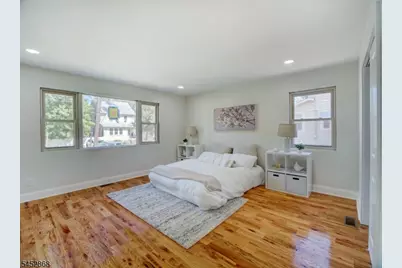 156 W Lincoln Ave, Roselle Park, NJ 07204 - Photo 11