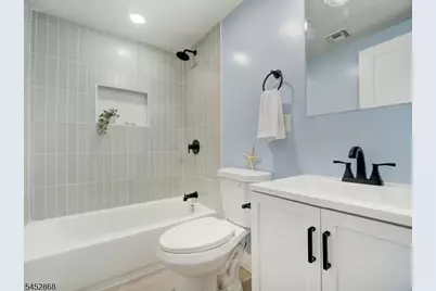 156 W Lincoln Ave, Roselle Park, NJ 07204 - Photo 29