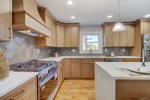 156 W Lincoln Ave, Roselle Park, NJ 07204 - Photo 9