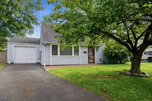 17 Joanna Pl, Woodbridge Township, NJ 07067 - Photo 1