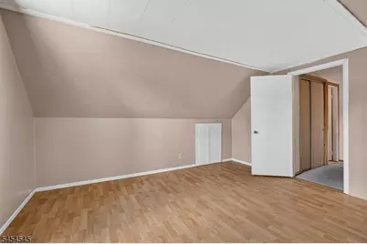 17 Joanna Pl, Woodbridge Township, NJ 07067 - Photo 27