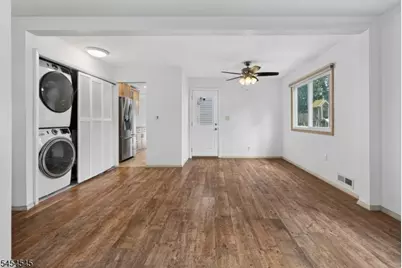17 Joanna Pl, Woodbridge Township, NJ 07067 - Photo 13