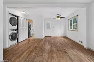 17 Joanna Pl, Woodbridge Township, NJ 07067 - Photo 13