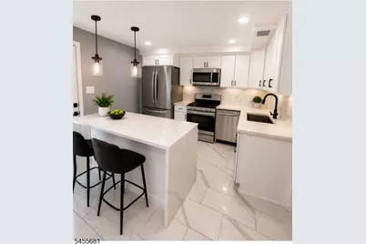 97 Linden Avenue A C0001 #A, Irvington, NJ 07111 - Photo 5