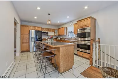 13 Cottage Pl, Nutley, NJ 07110 - Photo 13