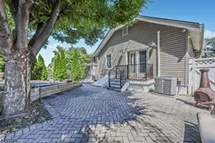 13 Cottage Pl, Nutley, NJ 07110 - Photo 27