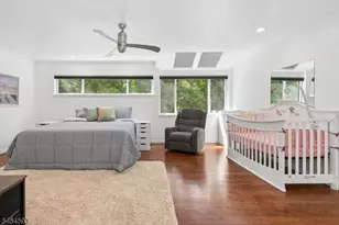 300 Pond Ct, Washington Township, NJ 07676 - Photo 23