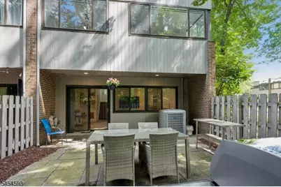 300 Pond Ct, Washington Township, NJ 07676 - Photo 31