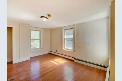 220 William St, Rahway, NJ 07065 - Photo 11