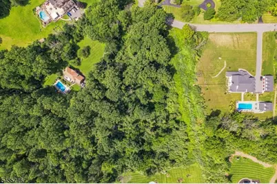 17 Woodfield Rd, Green Township, NJ 07821 - Photo 9