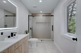 896 Union Valley Rd, West Milford, NJ 07480 - Photo 19