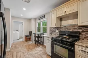 307 Boulevard Dr, Wayne, NJ 07470 - Photo 11