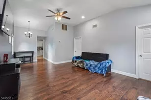 307 Boulevard Dr, Wayne, NJ 07470 - Photo 7