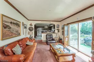 35 Van Winkle Ct, Woodland Park, NJ 07424 - Photo 11
