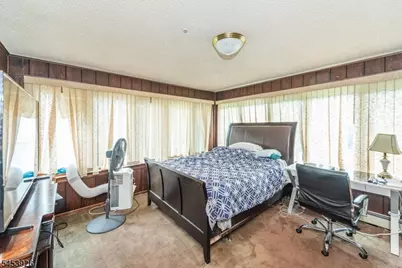 35 Van Winkle Ct, Woodland Park, NJ 07424 - Photo 25