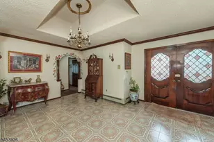 35 Van Winkle Ct, Woodland Park, NJ 07424 - Photo 15