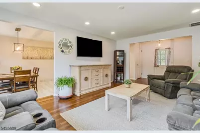 13 Gunther St, Mendham, NJ 07945 - Photo 5