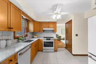7 Devore Rd, Readington, NJ 08822 - Photo 9