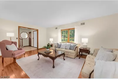 7 Devore Rd, Readington, NJ 08822 - Photo 5