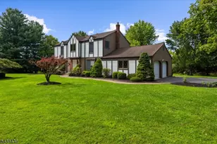 7 Devore Rd, Readington, NJ 08822 - Photo 3
