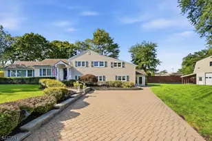 133 Sandra Dr, Parsippany, NJ 07054 - Photo 3