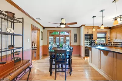 133 Sandra Dr, Parsippany, NJ 07054 - Photo 7