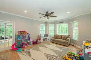 18 Stoneybrook Rd, Washington Township, NJ 07853 - Photo 11