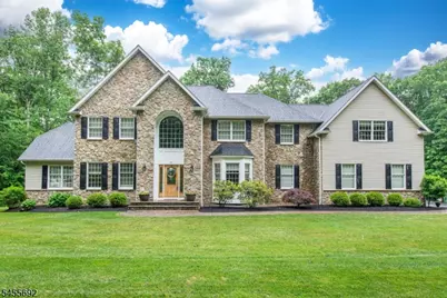 18 Stoneybrook Road, Washington Township, NJ 07853 - Photo 1