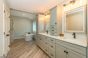 18 Stoneybrook Rd, Washington Township, NJ 07853 - Photo 29