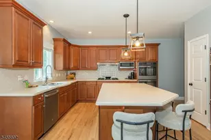 18 Stoneybrook Rd, Washington Township, NJ 07853 - Photo 15