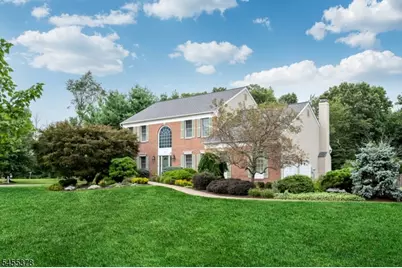 2 Fells Ln, Mount Olive, NJ 07836 - Photo 1