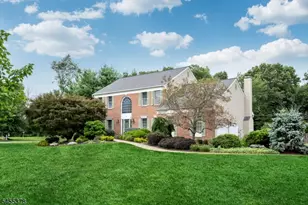 2 Fells Ln, Mount Olive, NJ 07836 - Photo 1